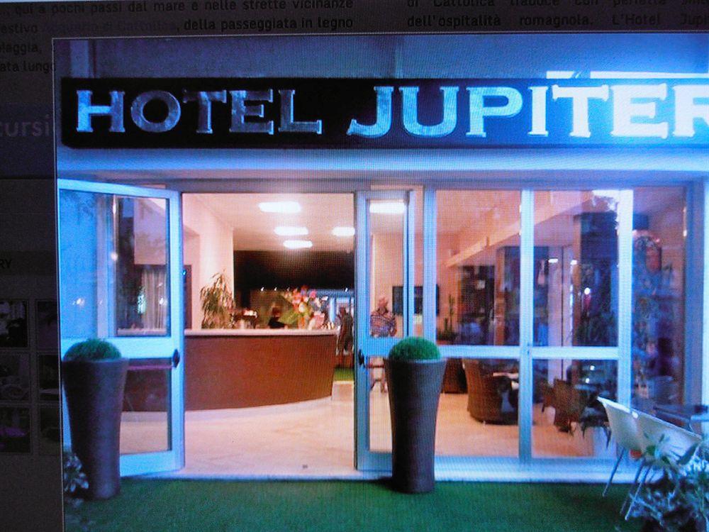 Hotel Jupiter كاتوليكا المظهر الخارجي الصورة