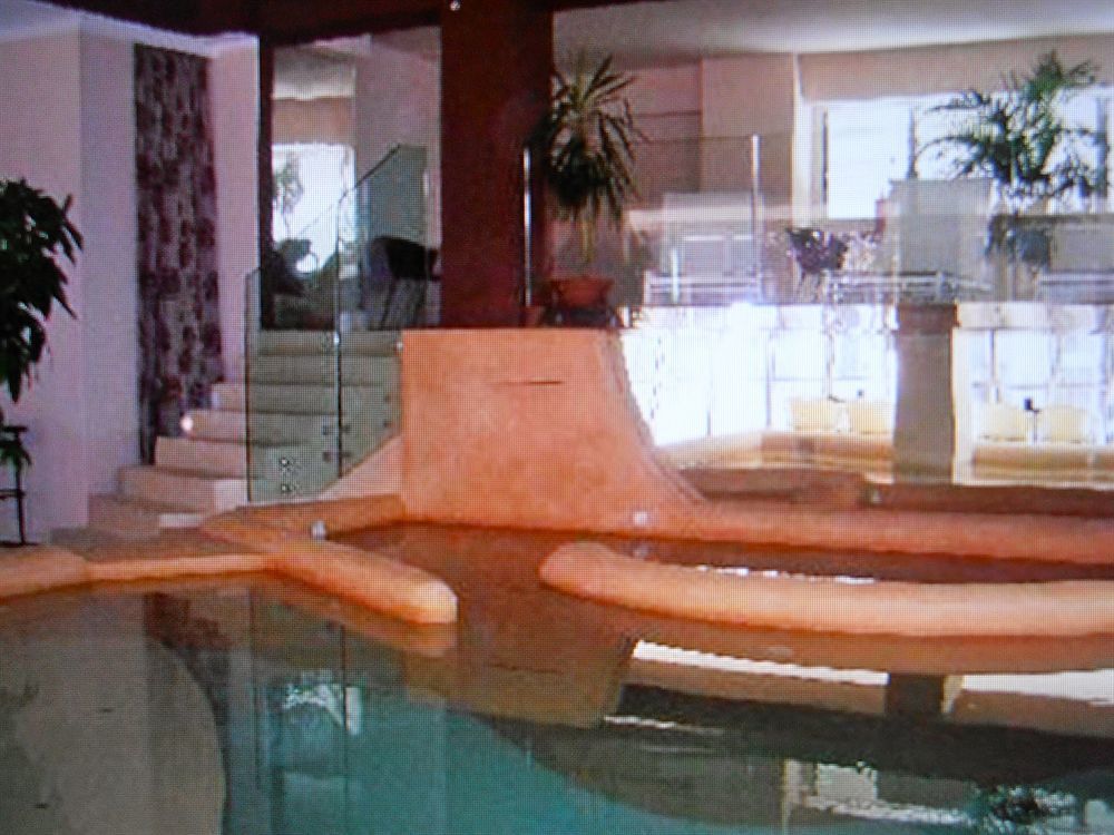 Hotel Jupiter كاتوليكا المظهر الخارجي الصورة